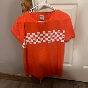 Coral pink checkered t-shirt